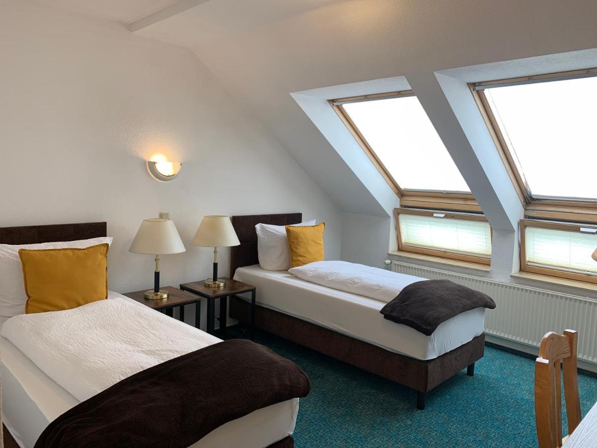 Hotel Rosengarten フランクフルト・アン・デア・オーダー エクステリア 写真