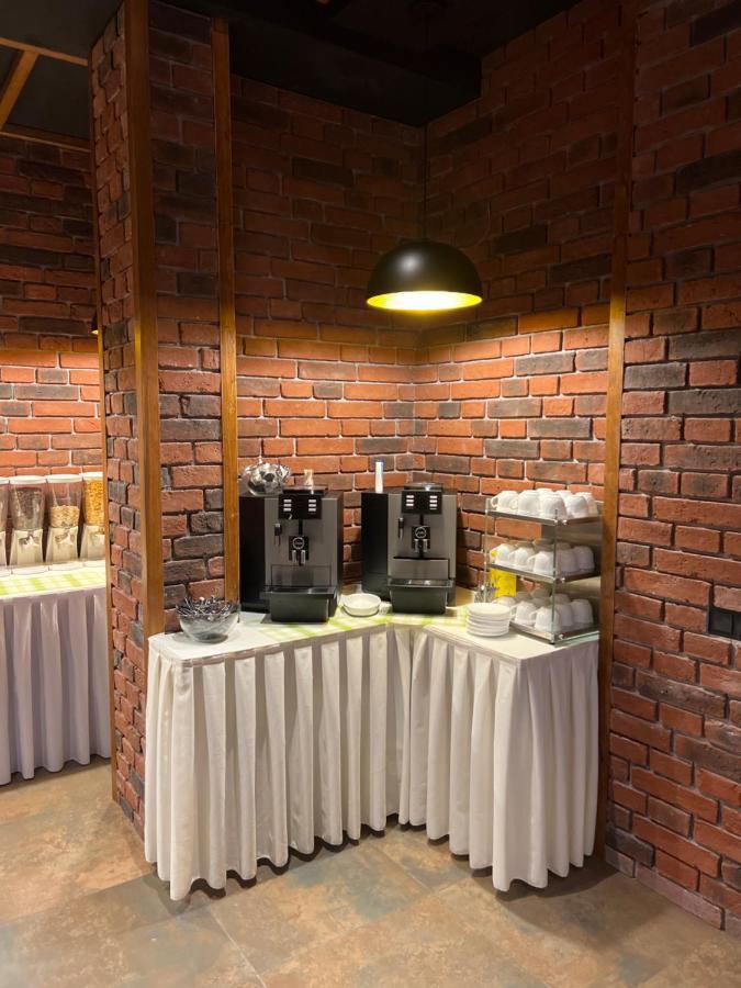 Hotel Rosengarten フランクフルト・アン・デア・オーダー エクステリア 写真
